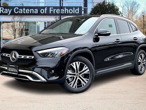 Used 2026 Mercedes-Benz GLA 250 4MATIC image 1