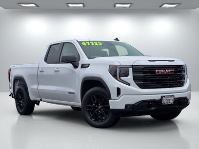 Used 2025 GMC Sierra 1500 Elevation