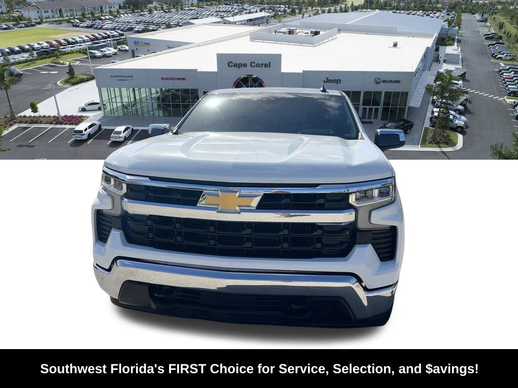 Used 2023 Chevrolet Silverado 1500 LT AWD/4WD image 2