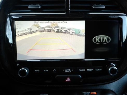 Used 2021 Kia Soul Turbo image 8