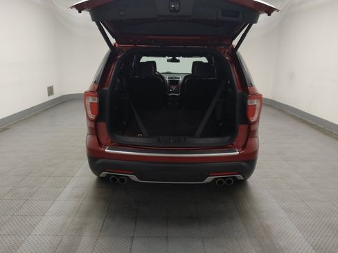 Used 2018 Ford Explorer Platinum AWD/4WD image 29