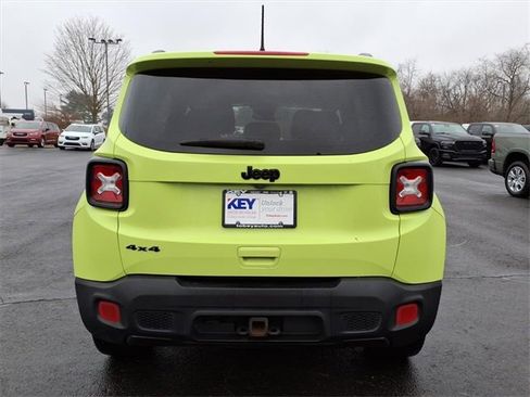 Used 2018 Jeep Renegade Altitude image 6