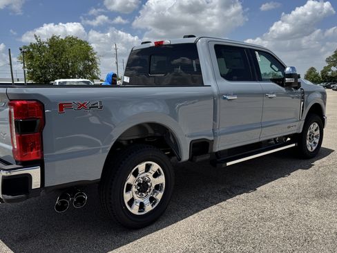 New 2026 Ford F250 Lariat w/ Lariat Premium Package AWD/4WD image 3