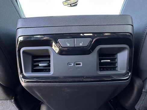 New 2026 GMC Sierra 1500 AT4 w/ AT4 Premium Package AWD/4WD image 22