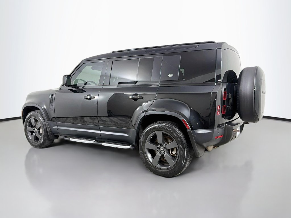 Certified 2024 Land Rover Defender 110 S AWD/4WD image 7