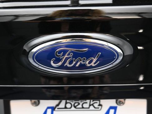 Used 2020 Ford Edge ST image 23