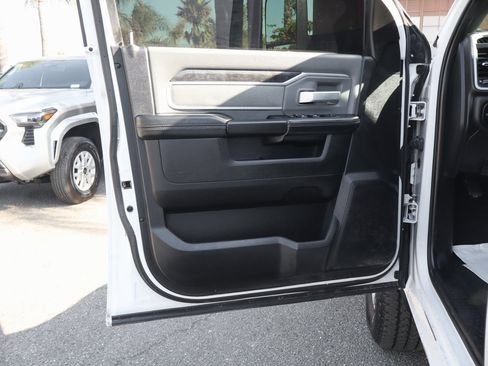 Used 2021 RAM 2500 Big Horn image 15