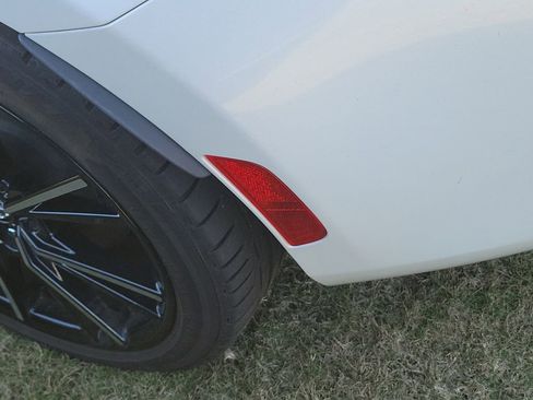 Used 2024 MAZDA MX-5 Miata RF Grand Touring image 16