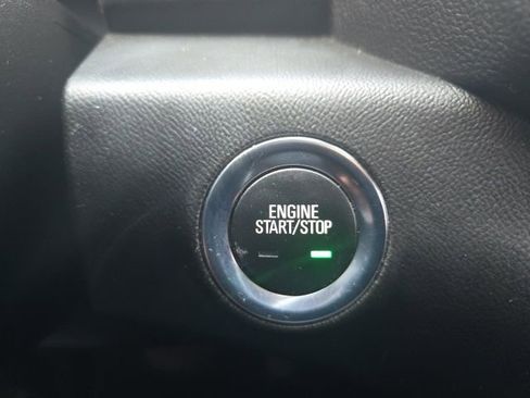 Used 2022 GMC Terrain SLE w/ Driver Convenience Package image 33