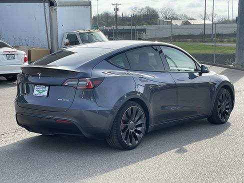 Used 2020 Tesla Model Y Performance image 5