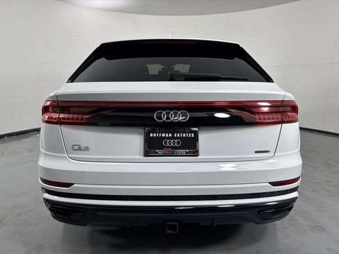 Used 2021 Audi Q8 Prestige AWD/4WD image 6