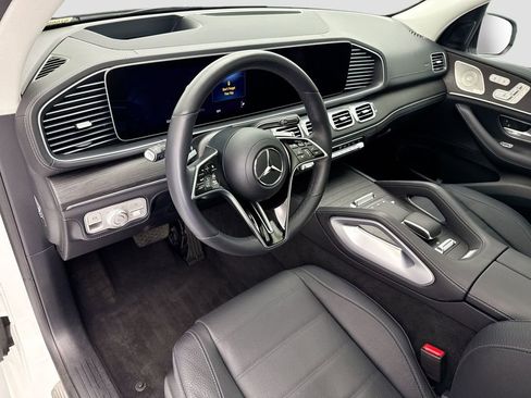 Certified 2024 Mercedes-Benz GLE 580 4MATIC image 9