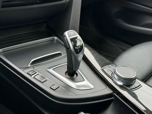 Used 2019 BMW 440i xDrive Coupe w/ M Sport Package image 17