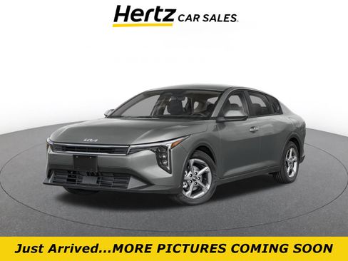 Used 2026 Kia K4 FWD image 1
