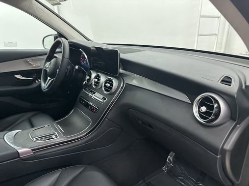 Certified 2022 Mercedes-Benz GLC 300 image 28