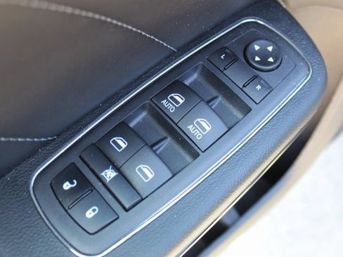 Used 2023 Dodge Charger R/T w/ Daytona Edition Group image 12