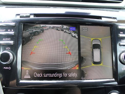 Used 2023 Nissan Murano SL w/ SL Moonroof Package image 25