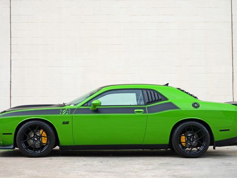 Used 2017 Dodge Challenger T/A RWD image 8