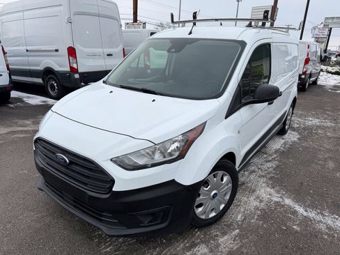 Used 2022 Ford Transit Connect XL image 2