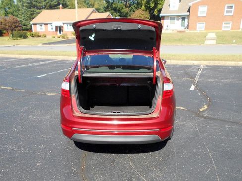 Used 2015 Ford Fiesta SE image 19