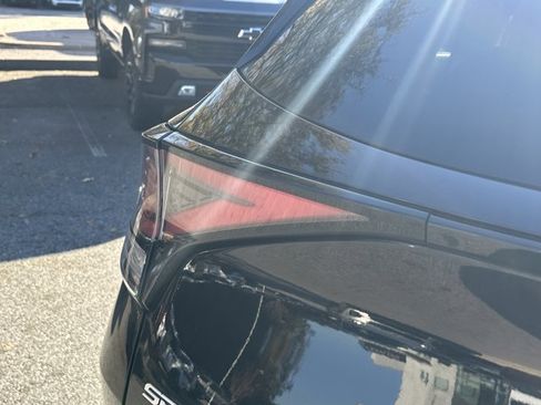 Used 2023 Kia Sportage SX image 21