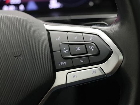Used 2024 Volkswagen Atlas Cross Sport SEL R-Line AWD/4WD image 22