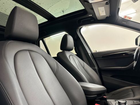 Used 2019 BMW X1 sDrive28i w/ Convenience Package FWD image 30