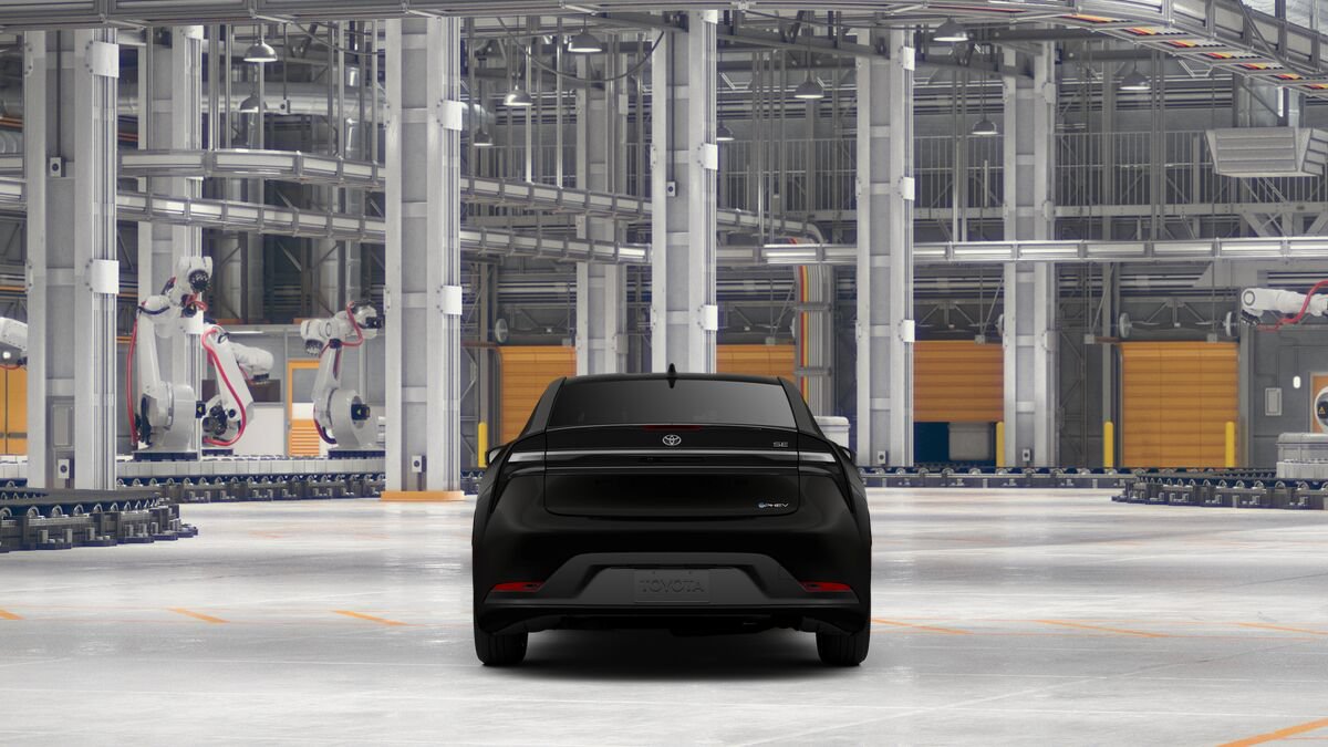New 2027 Toyota Prius Plug-In Hybrid FWD image 8