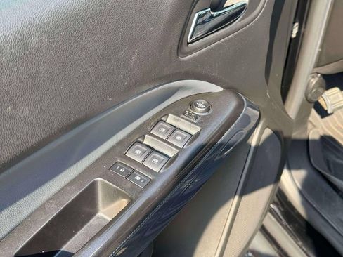 Used 2019 Chevrolet Colorado Z71 w/ Z71 Midnight Edition AWD/4WD image 19