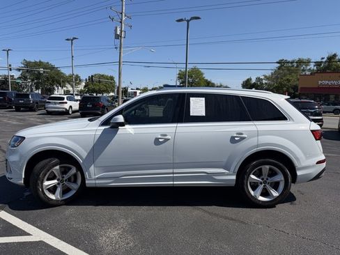 Used 2023 Audi Q7 3.0T Premium AWD/4WD image 3