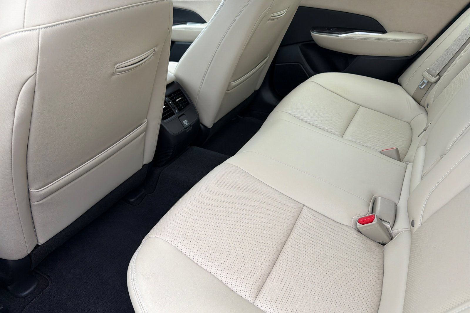 Used 2020 Honda Clarity Touring image 11