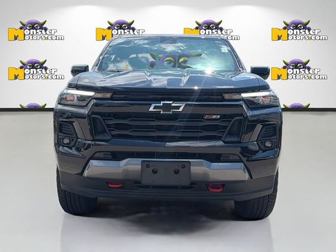 Used 2023 Chevrolet Colorado Z71 w/ Z71 Convenience Package 2 AWD/4WD image 2