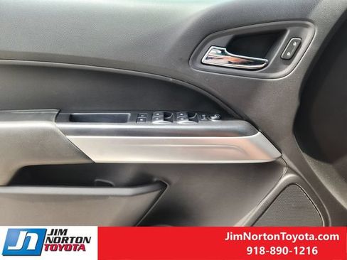 Used 2019 Chevrolet Colorado LT RWD image 24