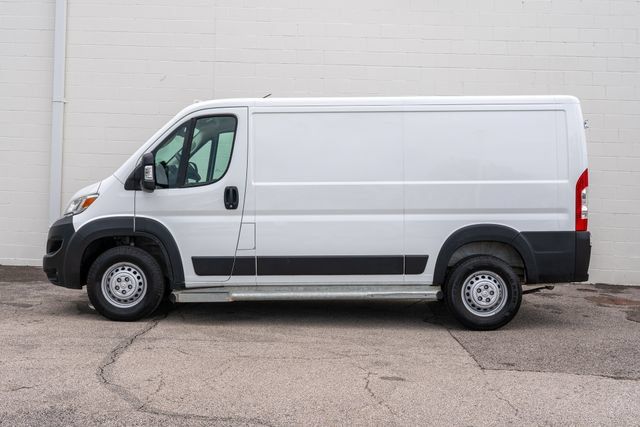 Used 2025 RAM ProMaster 2500 w/ U-Haul Equipment Group FWD image 27