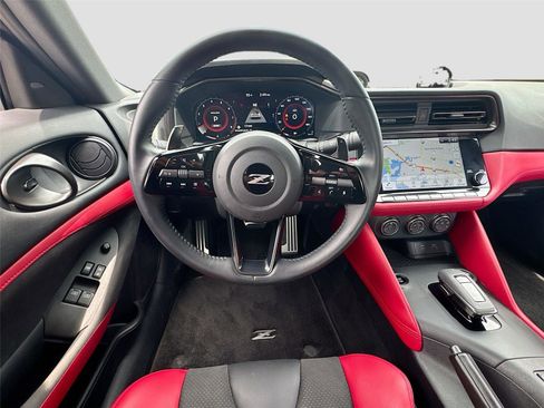 Used 2024 Nissan Z Performance w/ Floor Mat Package image 23