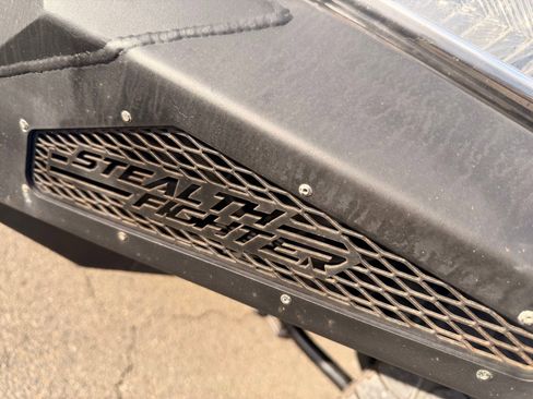 Used 2018 Ford F250 Lariat w/ Chrome Package image 2