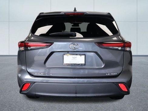 Used 2025 Toyota Highlander Limited AWD/4WD image 4