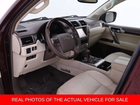 Used 2018 Lexus GX 460 Luxury AWD/4WD image 3