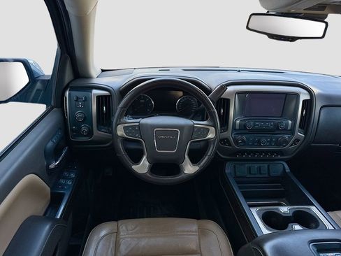 Used 2018 GMC Sierra 1500 Denali w/ Denali Ultimate Package image 26