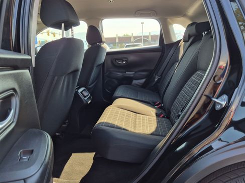 Certified 2023 Honda HR-V LX image 27