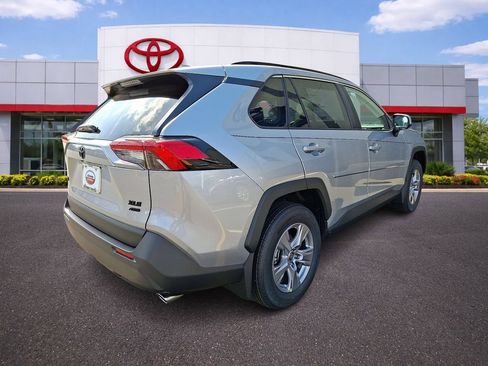 Used 2025 Toyota RAV4 XLE w/ Convenience Package AWD/4WD image 3
