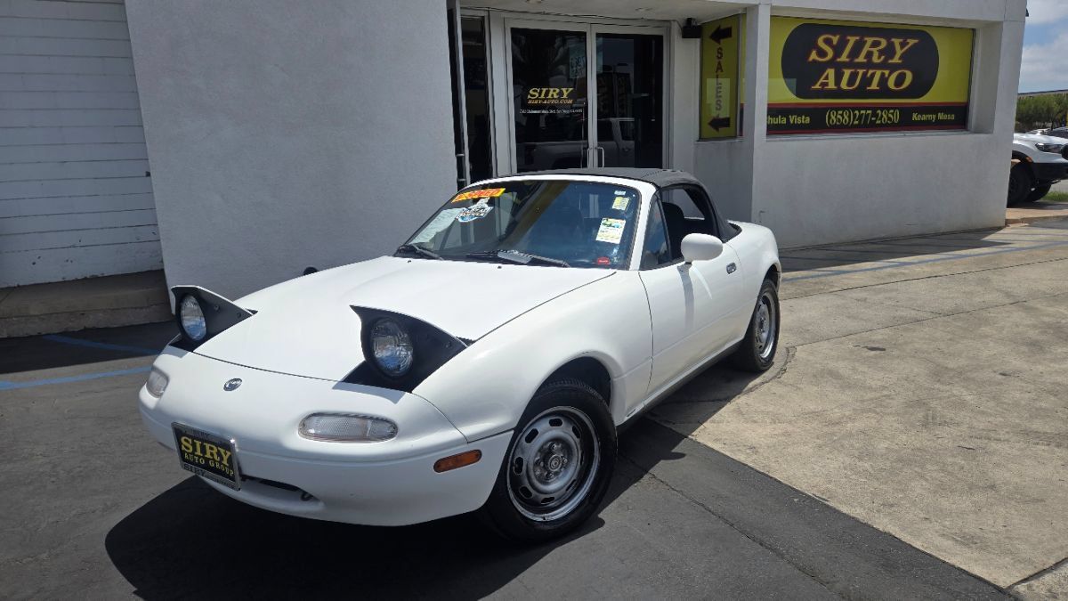 Used 1993 MAZDA MX-5 Miata RWD image 3