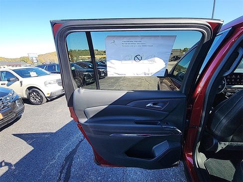 New 2026 Chevrolet Traverse LT image 26