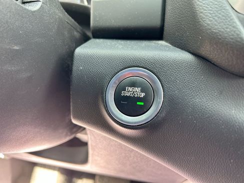 Used 2024 GMC Terrain SLE w/ Driver Convenience Package AWD/4WD image 20