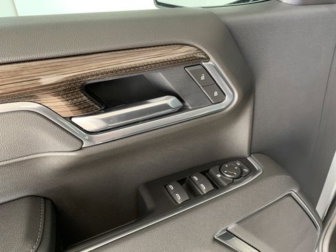 New 2026 Chevrolet Silverado 1500 LT image 18