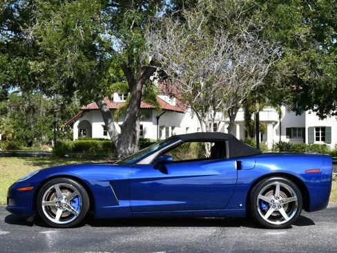 Used 2007 Chevrolet Corvette Convertible w/ Preferred Equipment Group RWD image 29