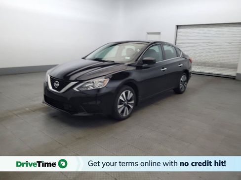 Used 2019 Nissan Sentra SV w/ Special Edition Package FWD image 1