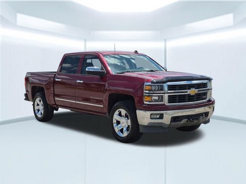 Used 2014 Chevrolet Silverado 1500 LTZ Z71 w/ LTZ Plus Package AWD/4WD image 8