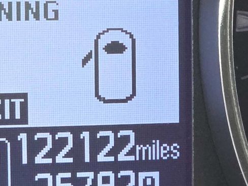 Used 2019 Nissan Armada Platinum w/ Captain's Chairs Package image 28