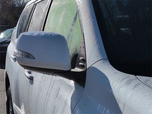 Used 2015 Lexus GX 460 w/ Premium Package image 11